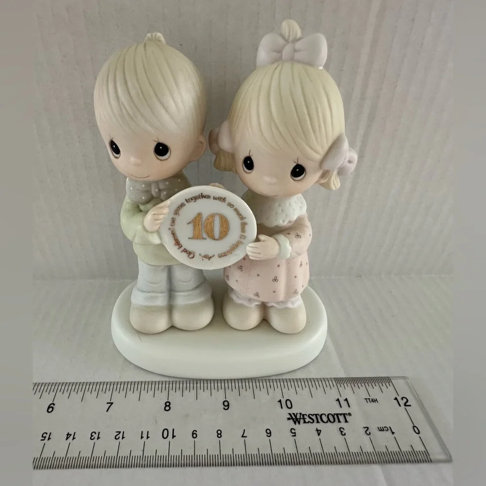 Precious Moments 10th Anniversary Cake Topper - Cream and Pink - Picture 9 of 16